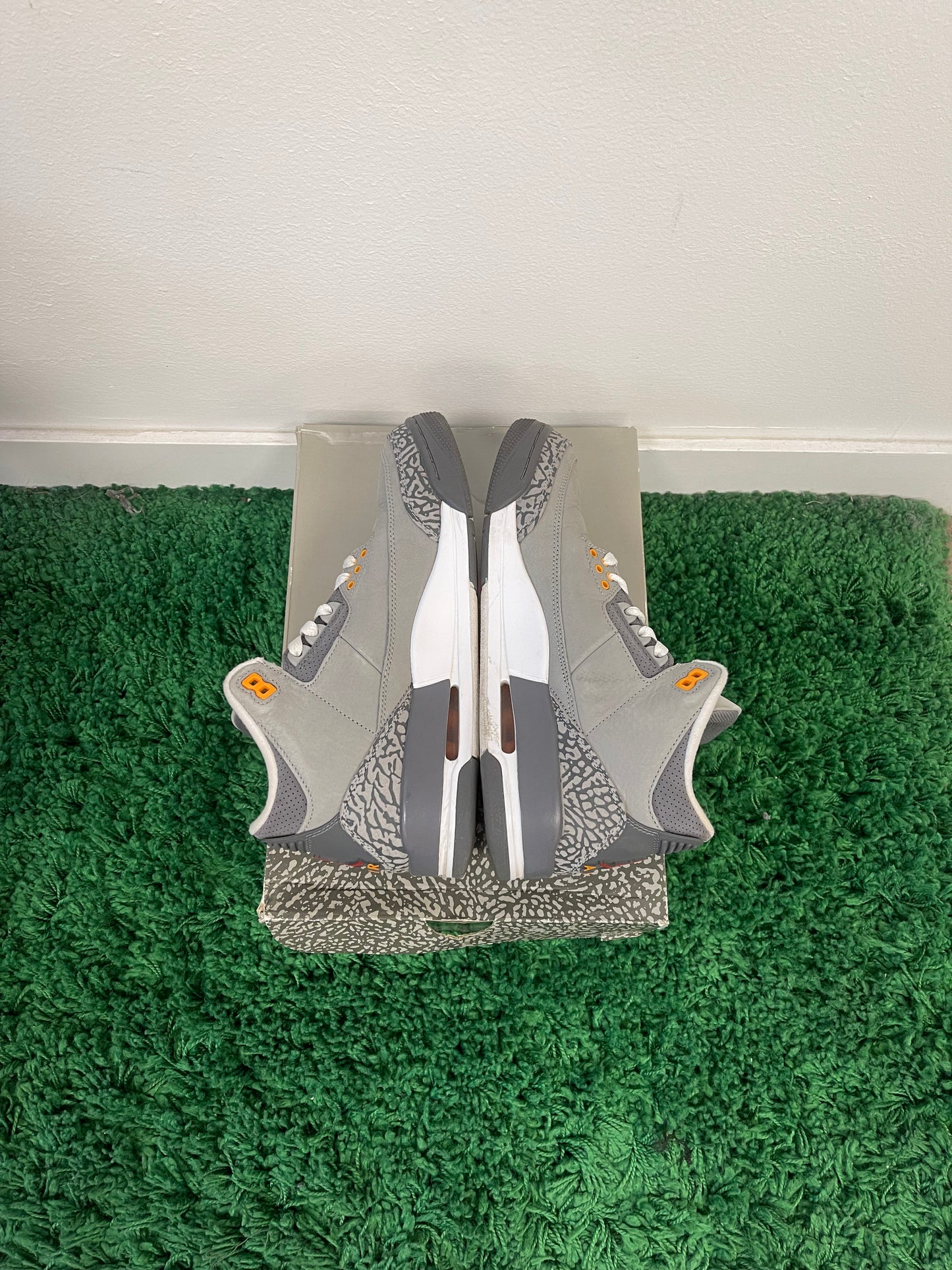 Used Jordan 3 Retro Cool Grey 2021 (Men’s)