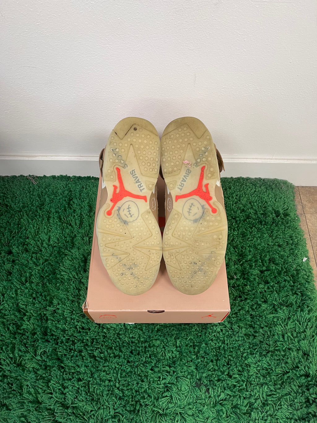 Used Jordan 6 Retro Travis Scott British Khaki (Men’s)