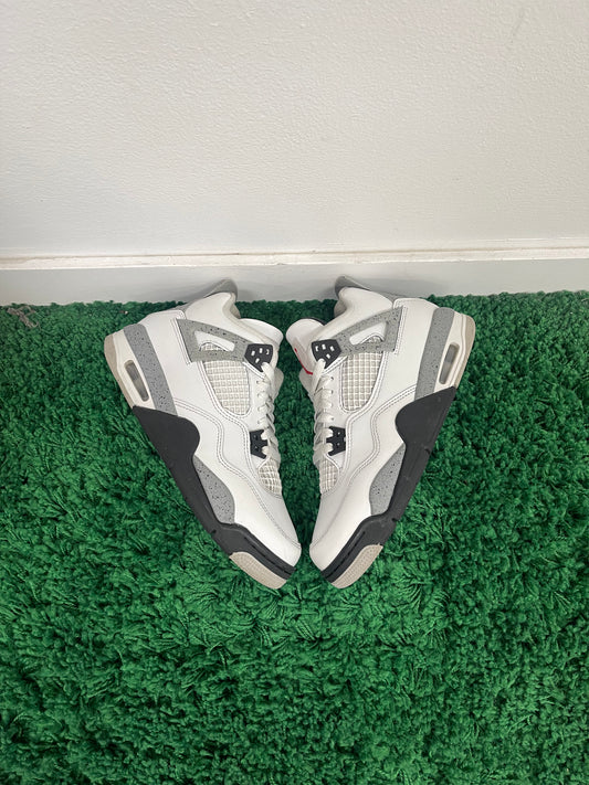 Used Jordan 4 Retro White Cement 2025 (Youth)