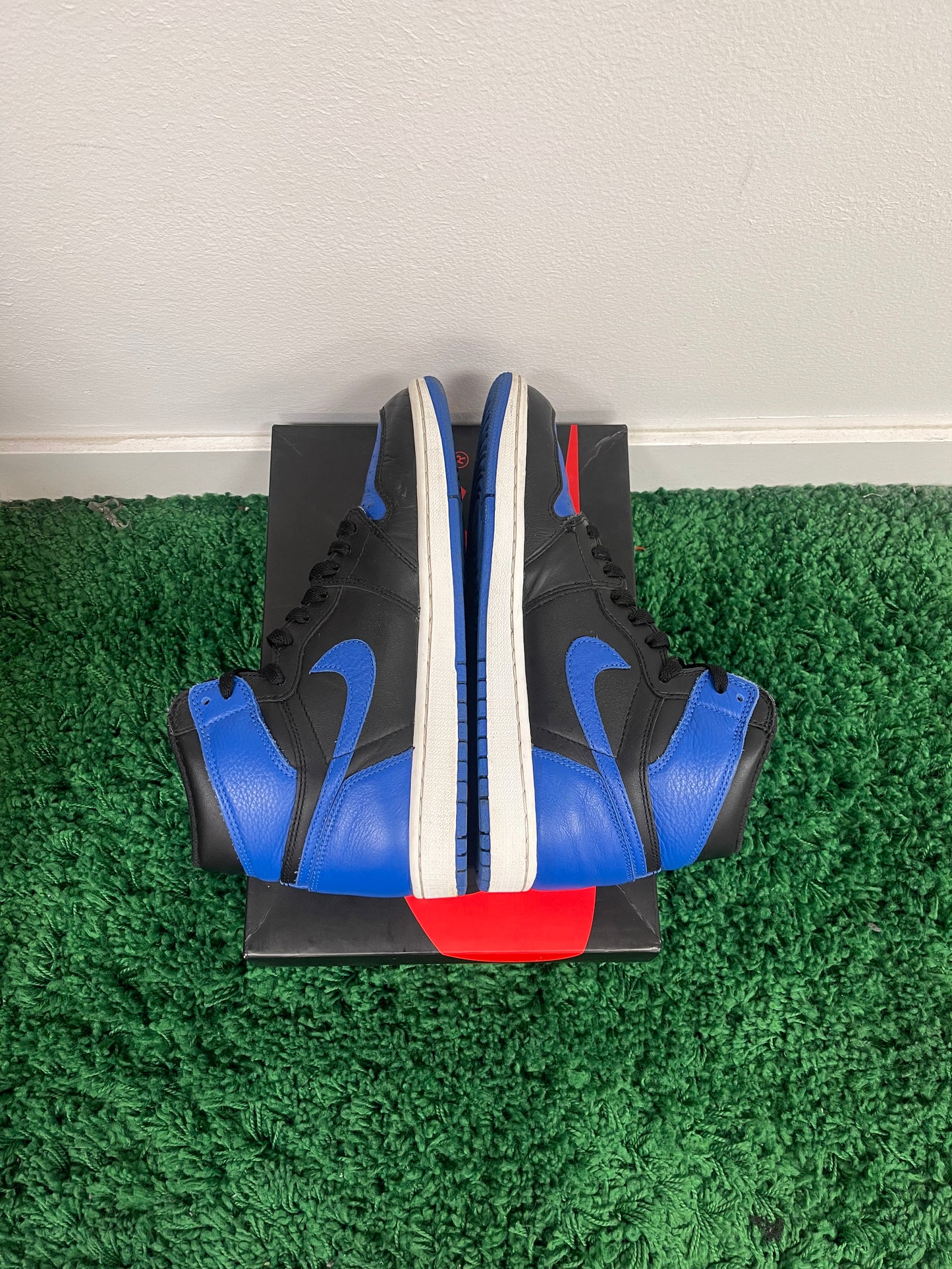 Used Jordan 1 Retro High Royal 2017 (Men’s)