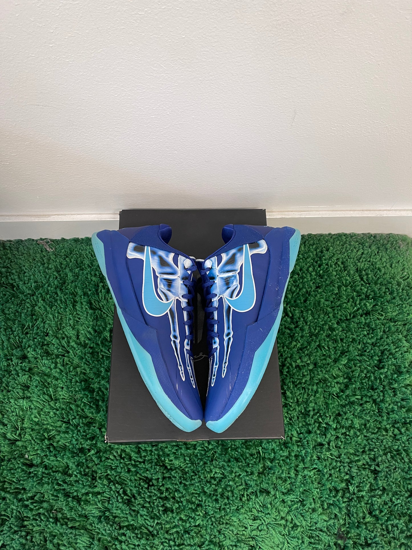 Used Nike Kobe 5 Protro X-Ray (Men’s)