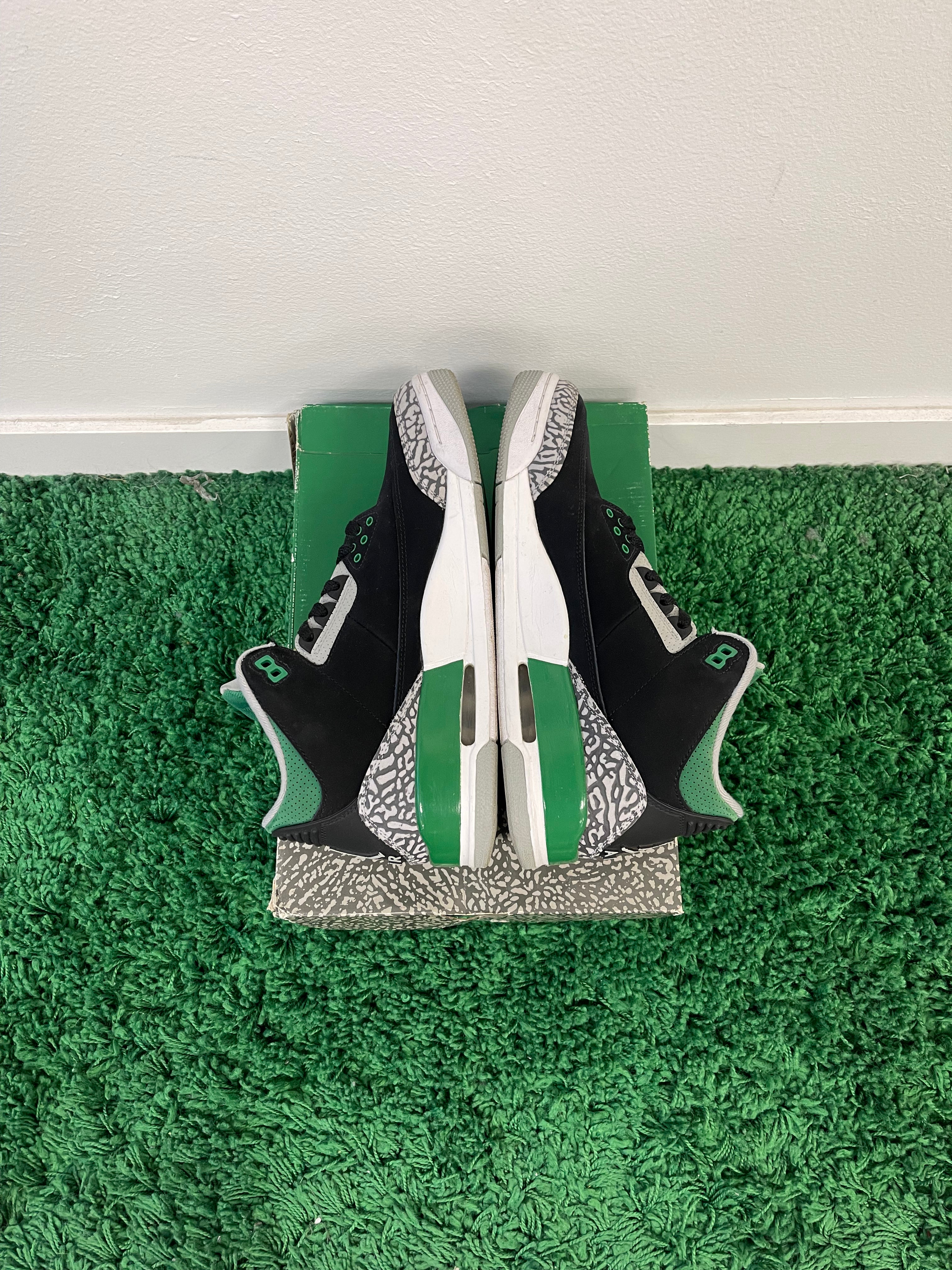 Used Jordan 3 Retro Pine Green (Men’s)