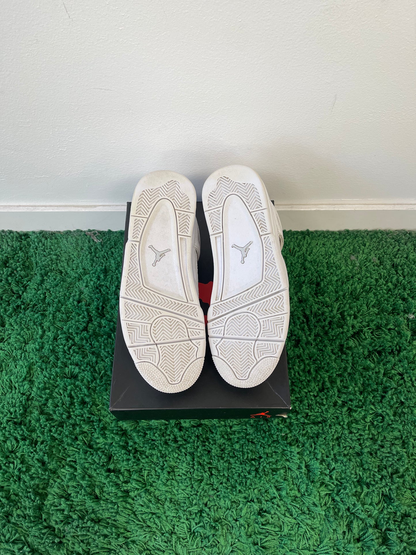 Used Jordan 4 Retro Pure Money 2017 (Men’s)