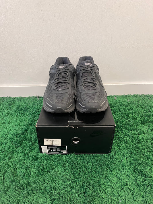 Used Nike Zoom Vomero 5 Anthracite (Men’s)