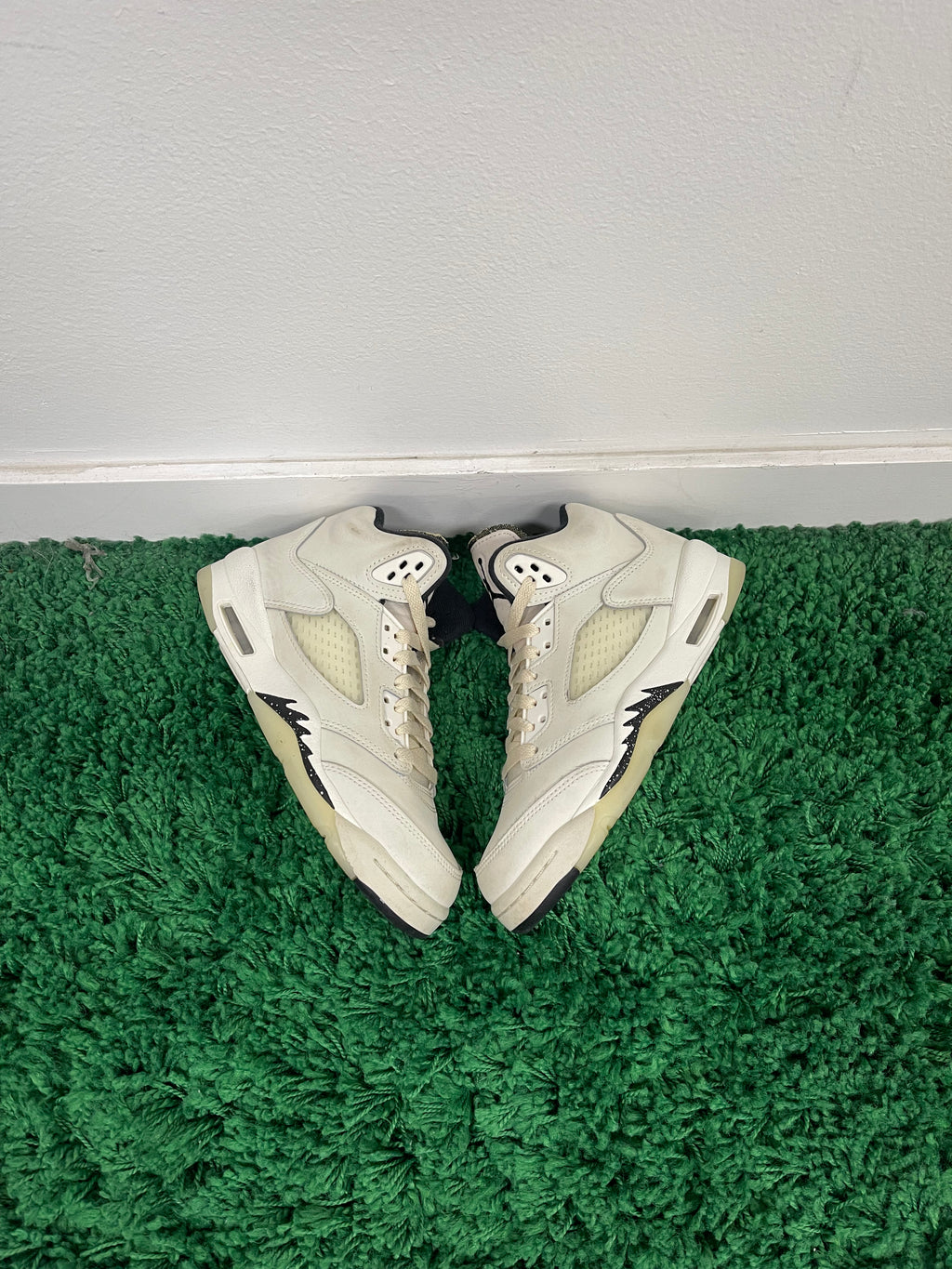 Used Jordan 5 Retro SE Sail (Youth)