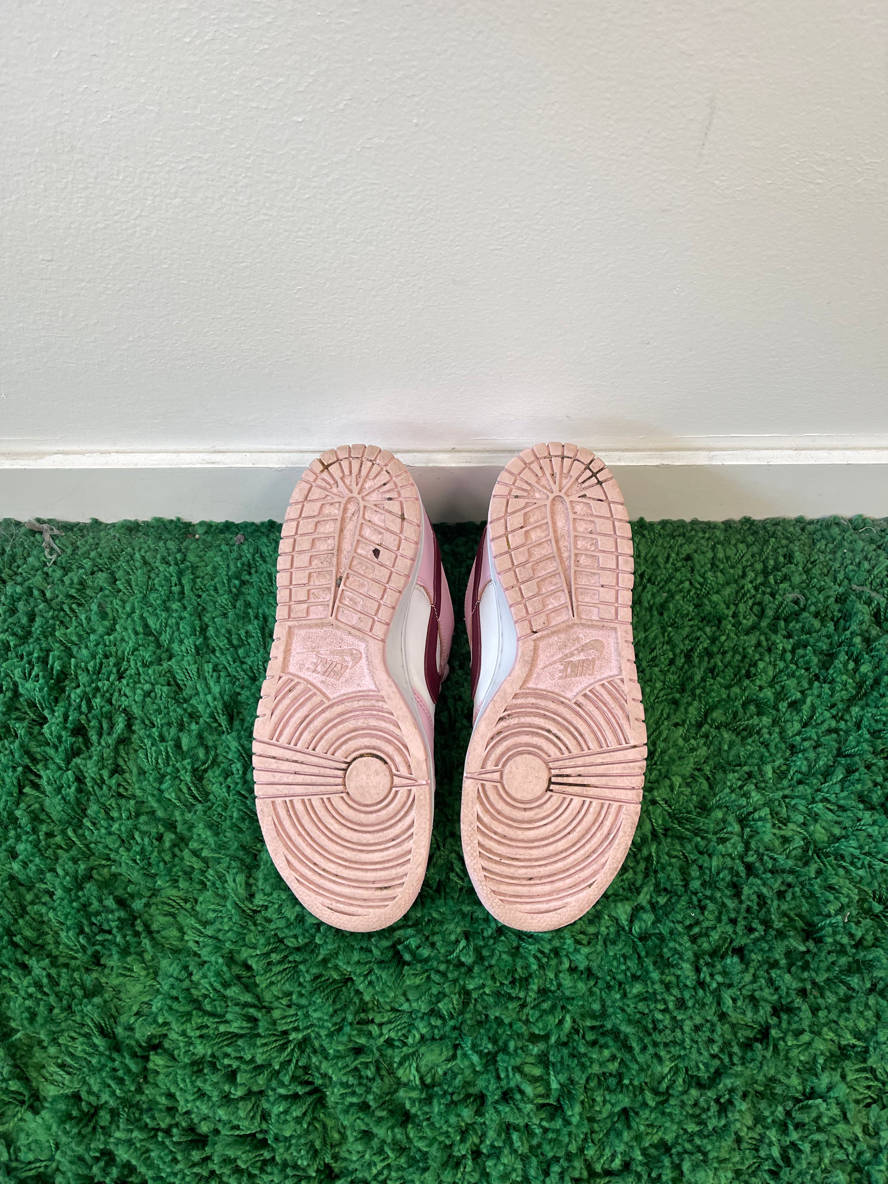 Used Nike Dunk Low Pink Foam Red White (Youth)