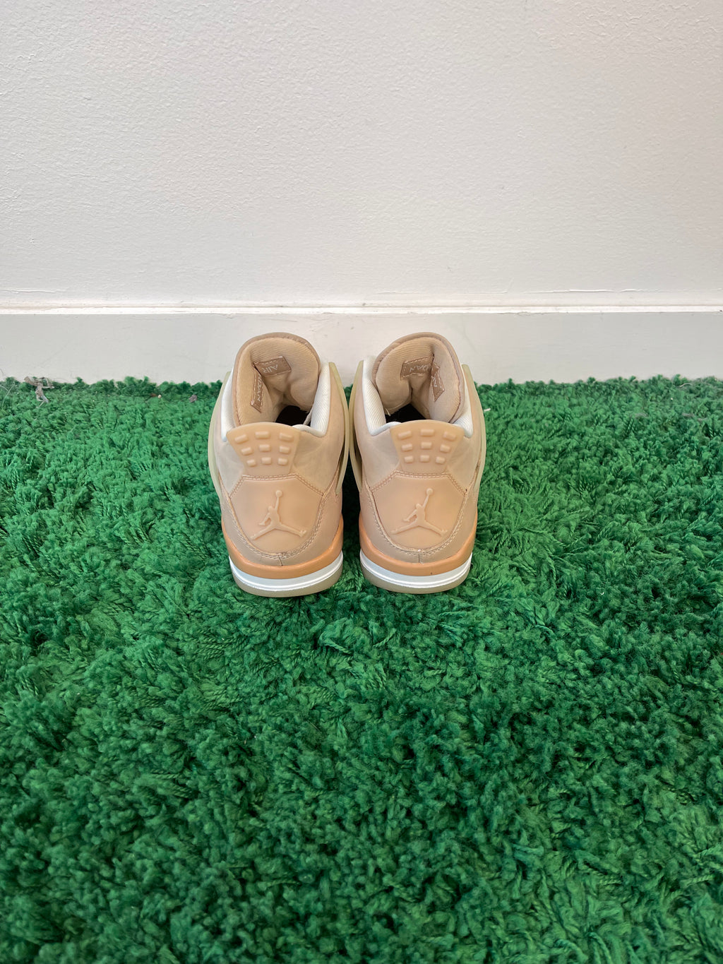 Used Jordan 4 Retro Shimmer (Women’s)
