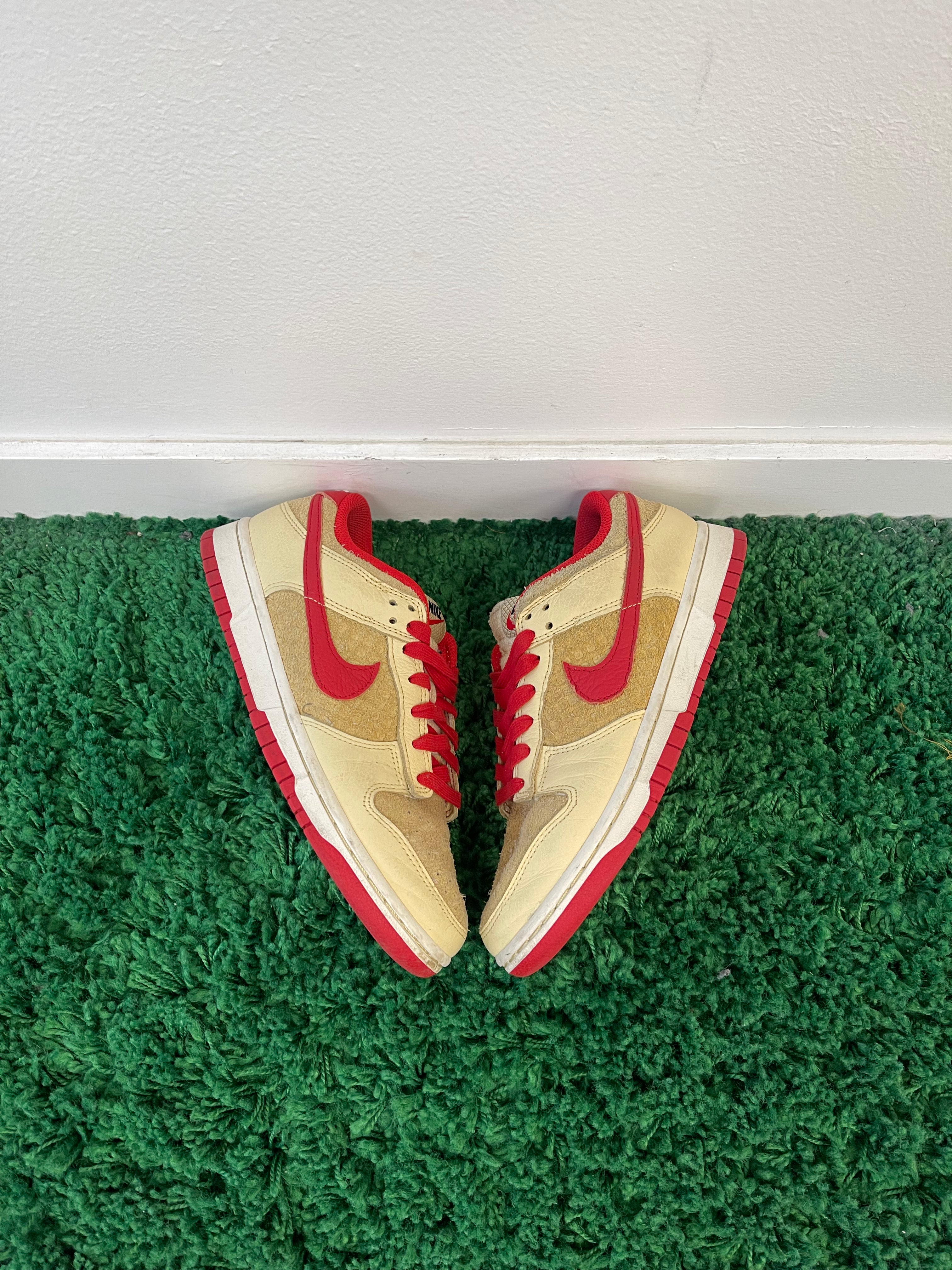 Used Nike Dunk Low Retro SE Strawberry Waffle (Men’s)