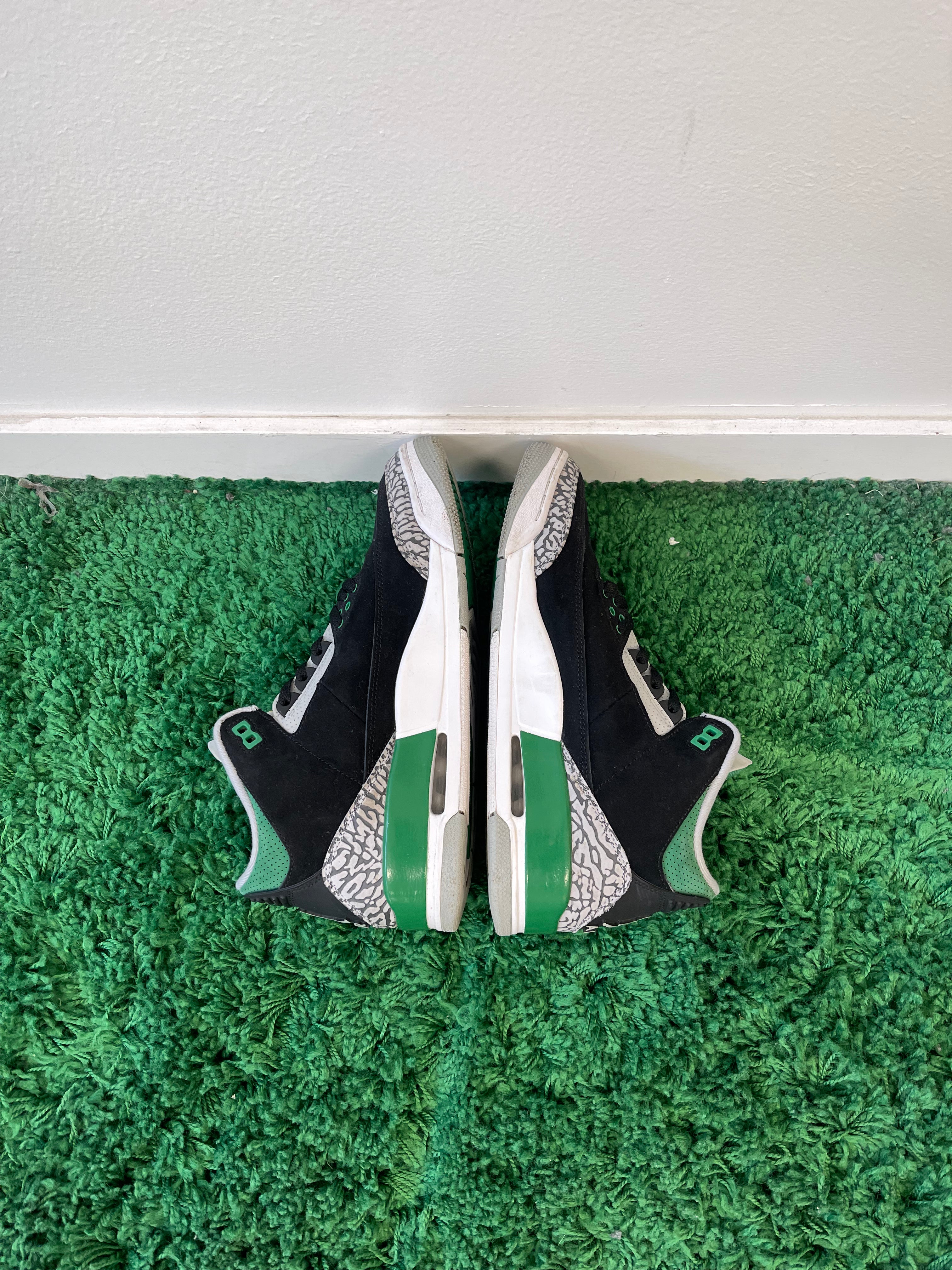 Used Jordan 3 Retro Pine Green (Men’s)
