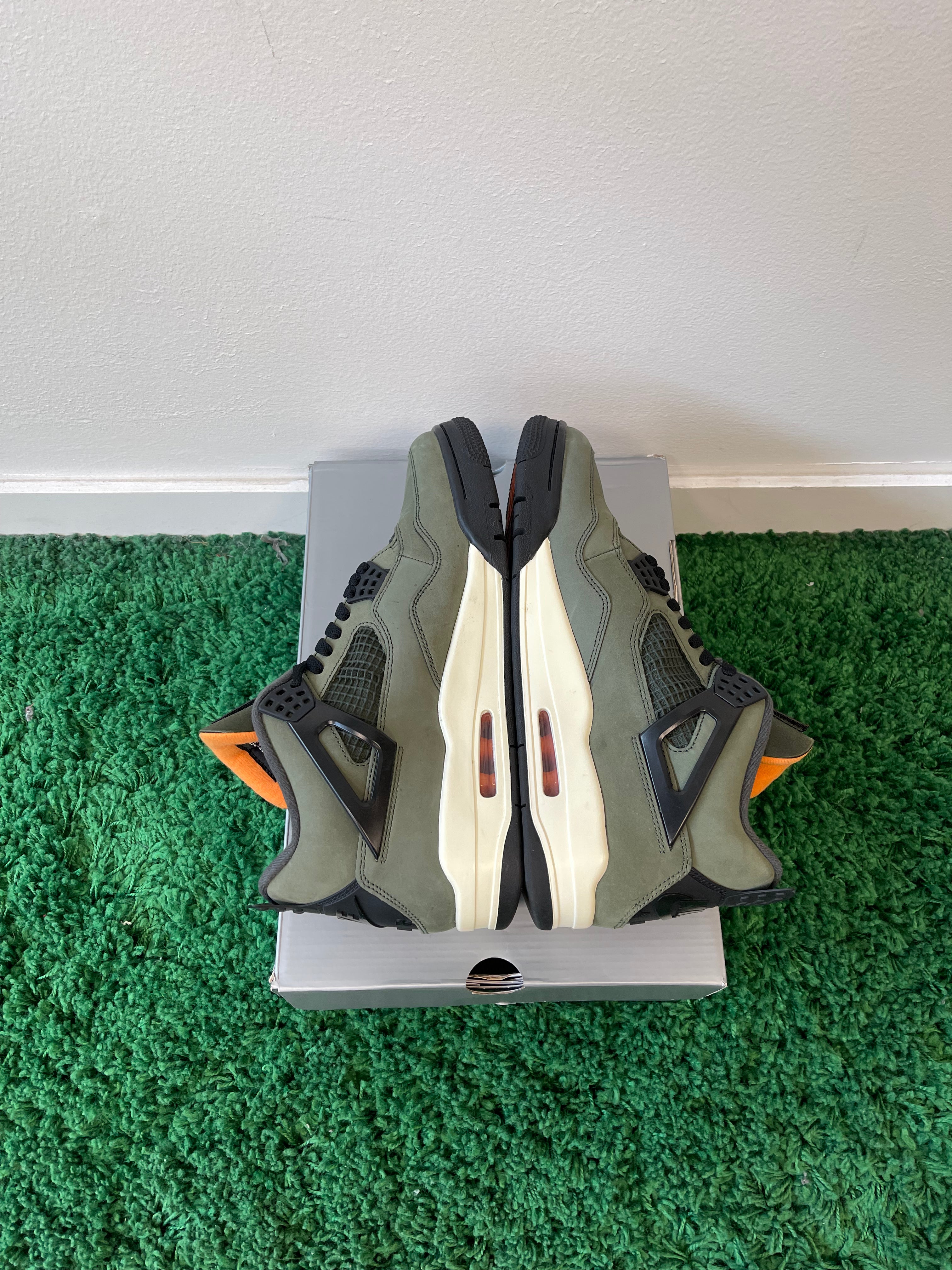 Used Jordan 4 Retro OG SP Undefeated 2025 (Men’s)