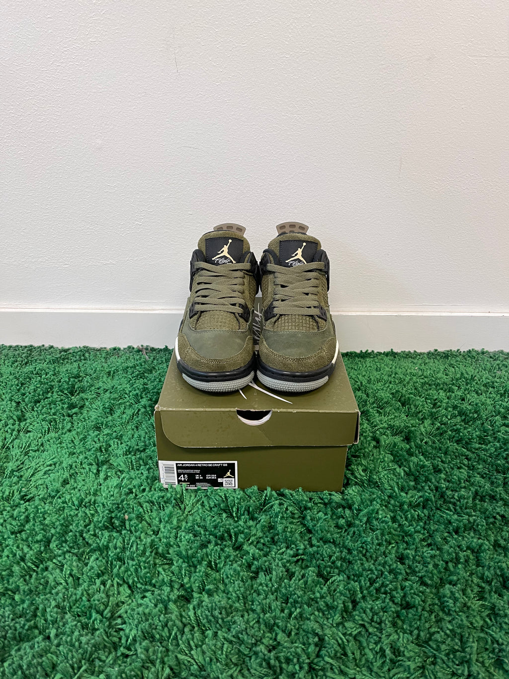 Used Jordan 4 Retro SE Craft Medium Olive (Youth)