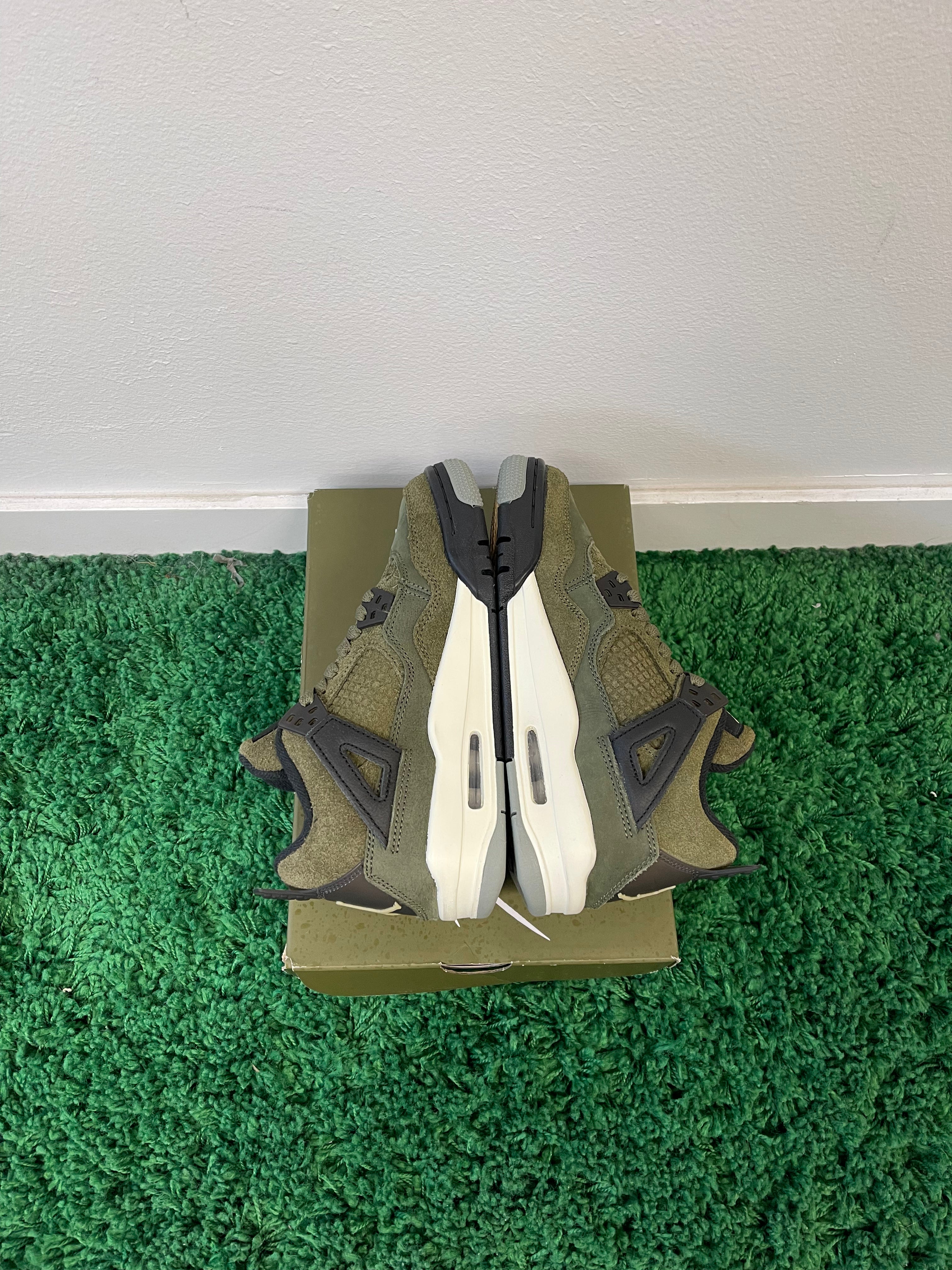 Used Jordan 4 Retro SE Craft Medium Olive (Youth)