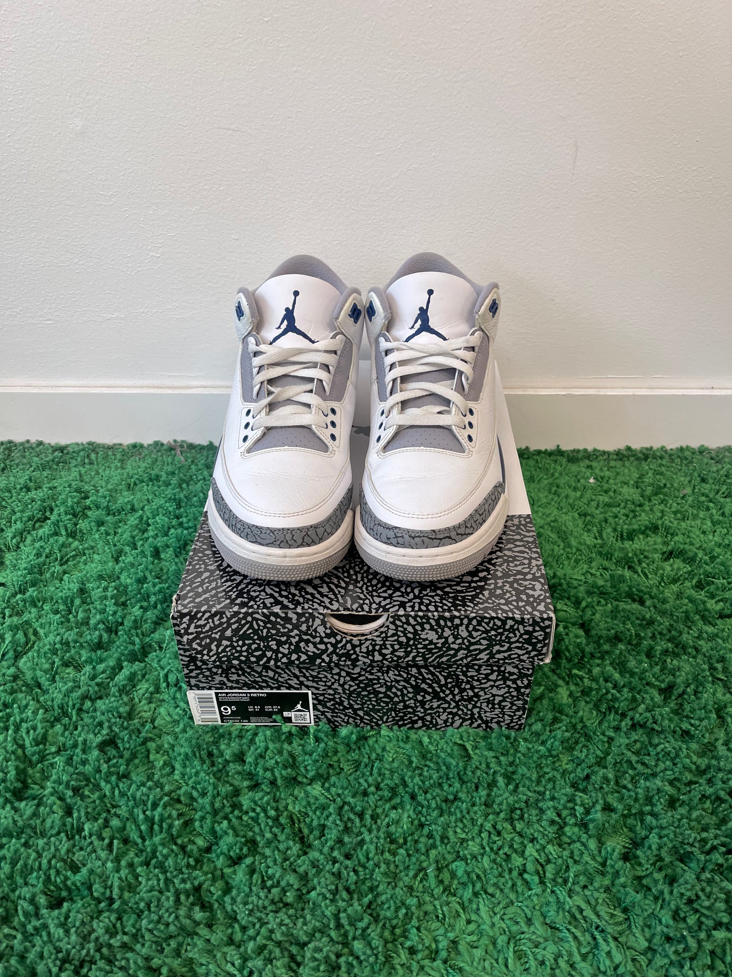 Used Jordan 3 Retro Midnight Navy (Men’s)