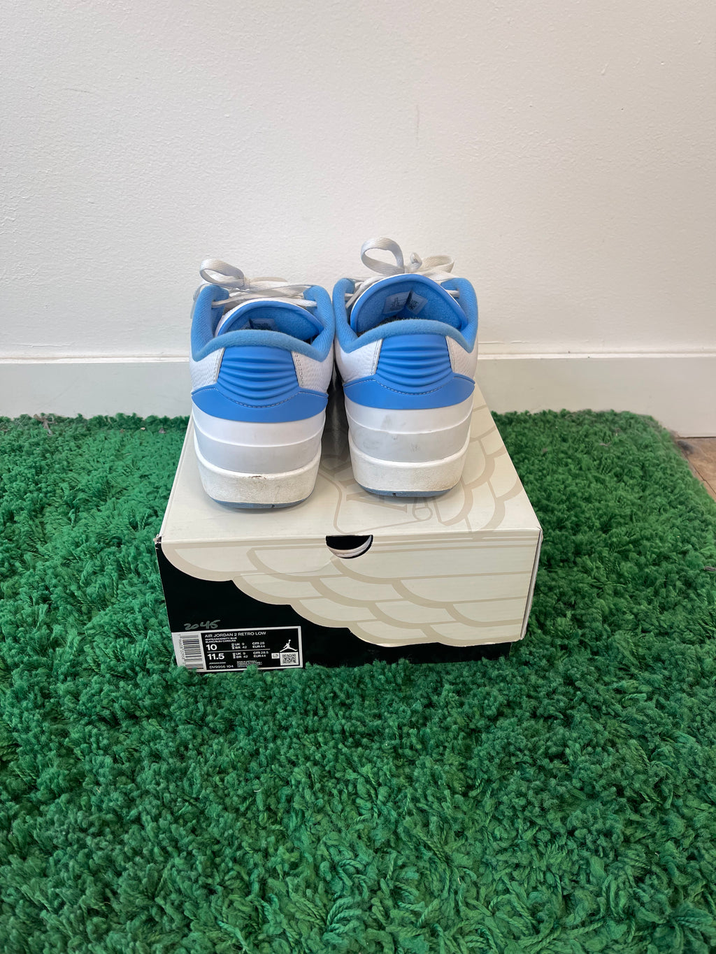 Used Jordan 2 Retro Low UNC (Men’s)