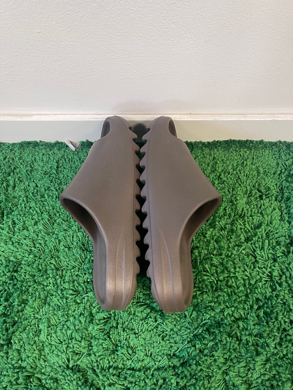 Used YZY YS-01 Chocolate (Men’s)
