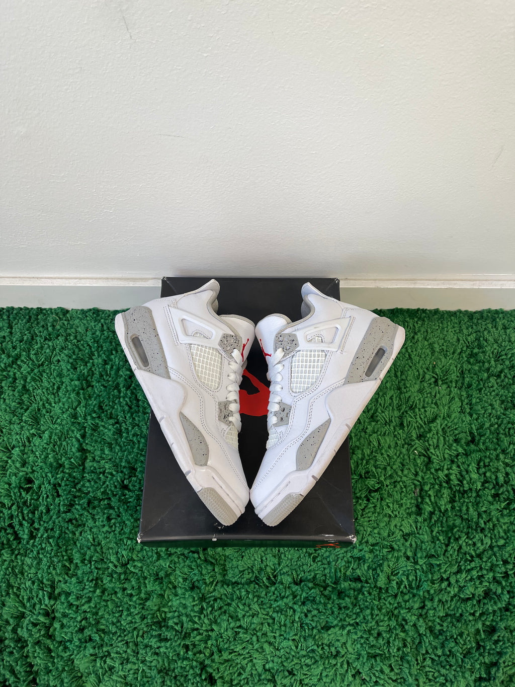 Used Jordan 4 Retro White Oreo 2021 (Youth)