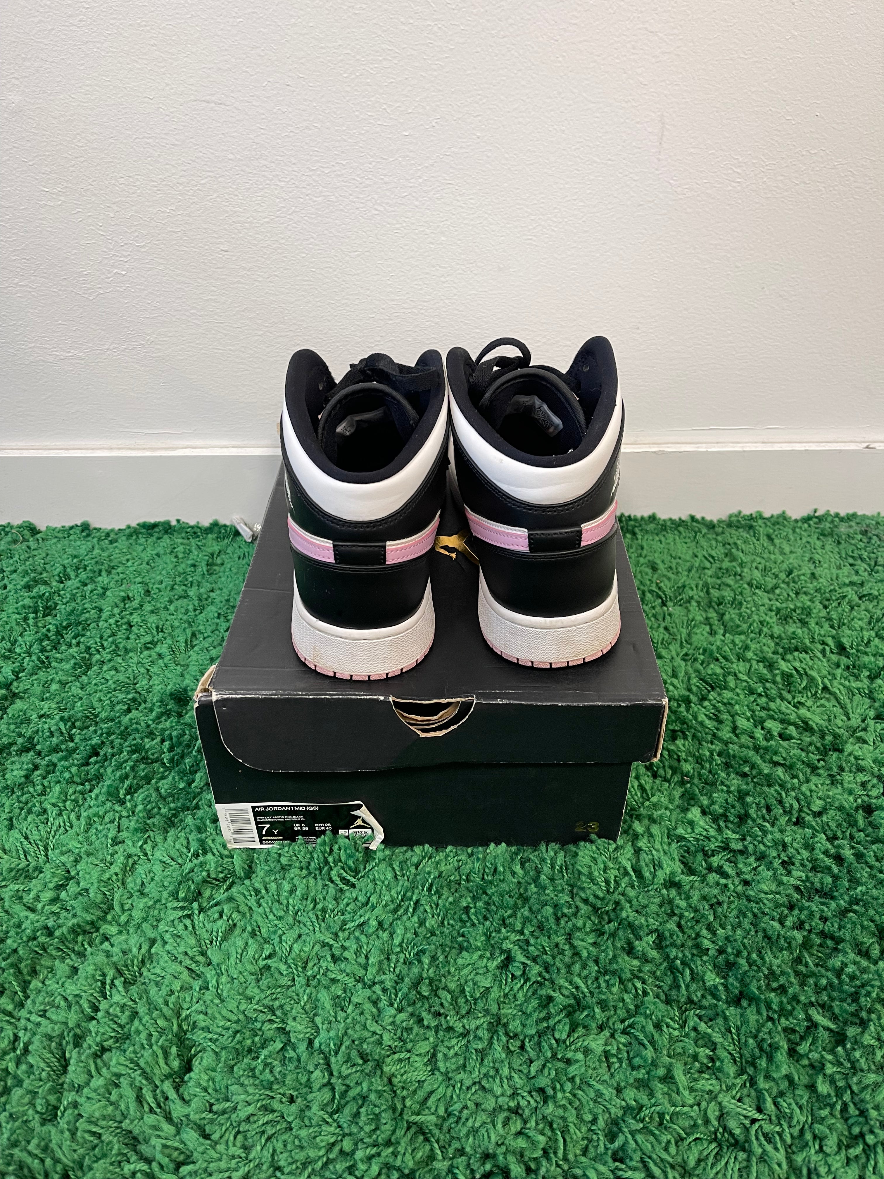 Used Jordan 1 Mid White Black Light Arctic Pink (Youth)