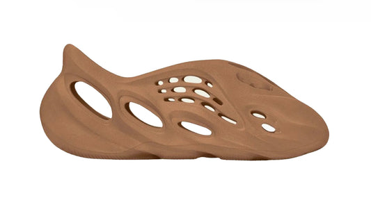 Adidas Yeezy Foam RNR Clay Red (Men’s)