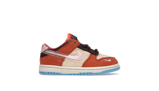 Nike Dunk Low Social Status (TD)